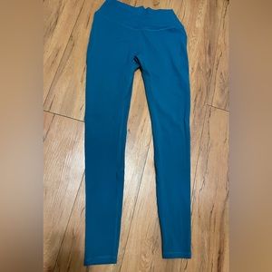 Alphalete surface power leggings